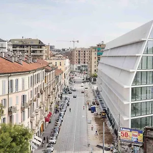 https://lovely-apartment-in-the-heart-of-milan.italymilanhotels.net